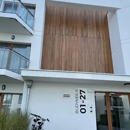 W Let's Sea Baltic Park * Гонски